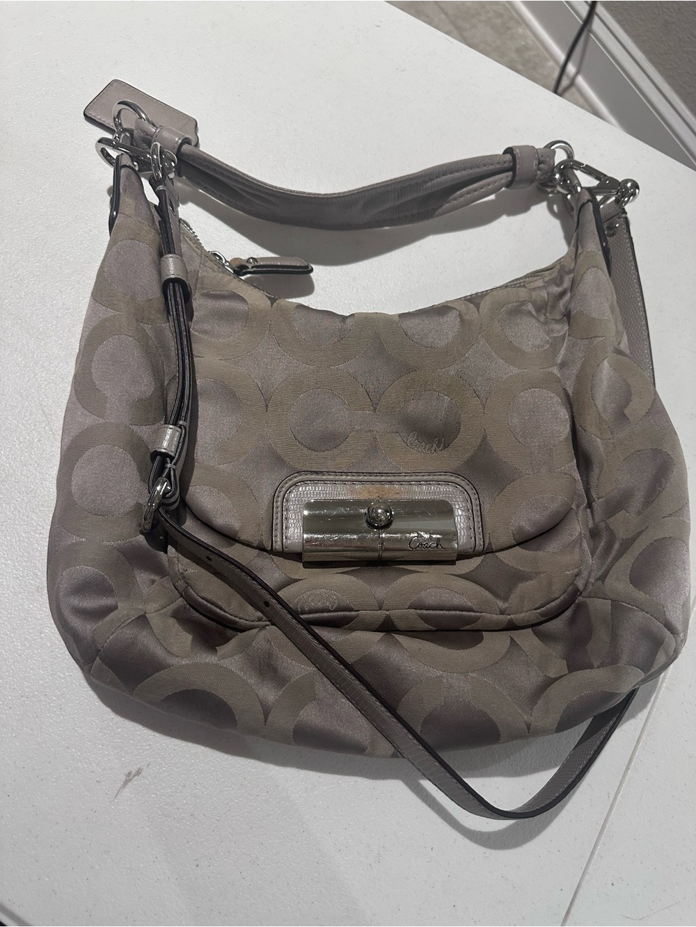 VTG Y2K Coach Kristin Beige gray Pop Art Shoulder Hand Bag Hobo Womens Purse